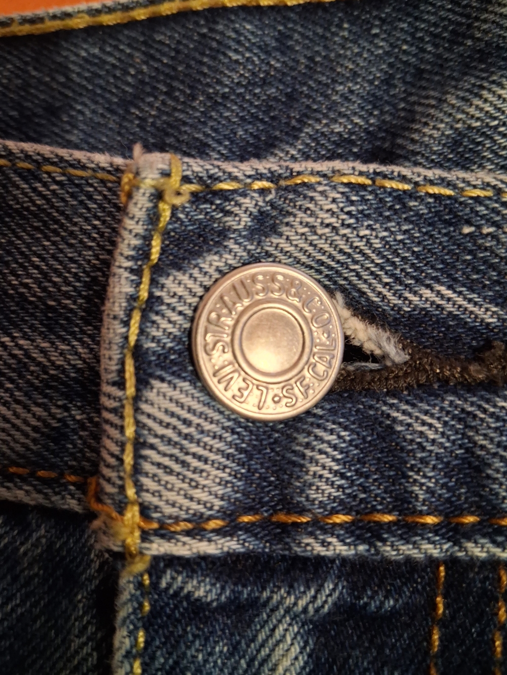 Levi Strauss Denim 505 Blue Jeans - Picture 6 of 9